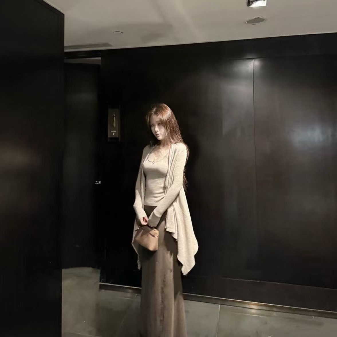 温柔风套装薄款开衫外套内搭背心女装秋冬鱼尾裙半身裙长裙三件套,淘宝优惠券,粉丝福利购,淘宝优惠卷