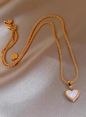 轻奢小众天然母贝爱心吊坠项链