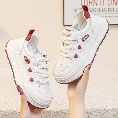 大码女鞋40厚底小白鞋女2025春季新款41学院风丑萌42运动43潮板鞋 - 图2
