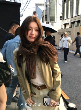 韩系复古焦糖色褶皱围巾