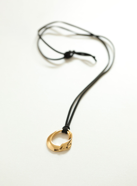 黑绳圆环吊坠项链女简约长款