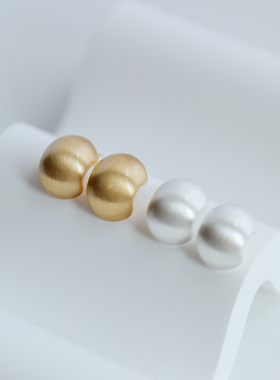 金豆子拉丝工艺高级感耳钉