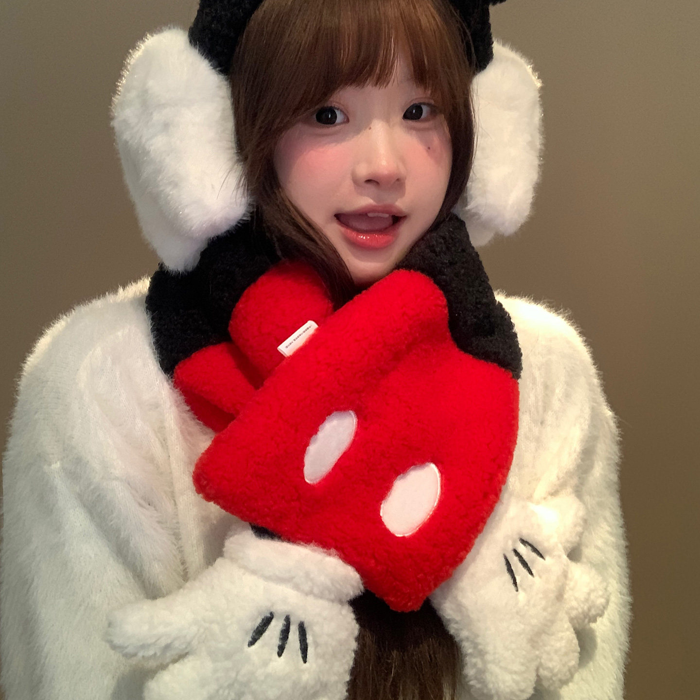 迪士尼可爱米奇保暖围脖女冬加厚骑车防寒交叉护颈小围巾2025新款,淘宝优惠券,粉丝福利购,淘宝优惠卷