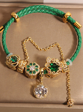 新中式复古绿色皮绳手链女款轻奢小众高级感气质百搭微镶水钻手串
