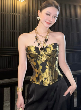 法式时尚重工仿珊瑚动物角吊坠项链几何形粗链条金色个性双层项链