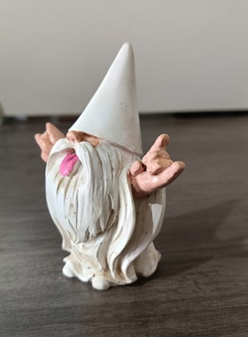 白色吐舌小矮人户外侏儒花园雕像