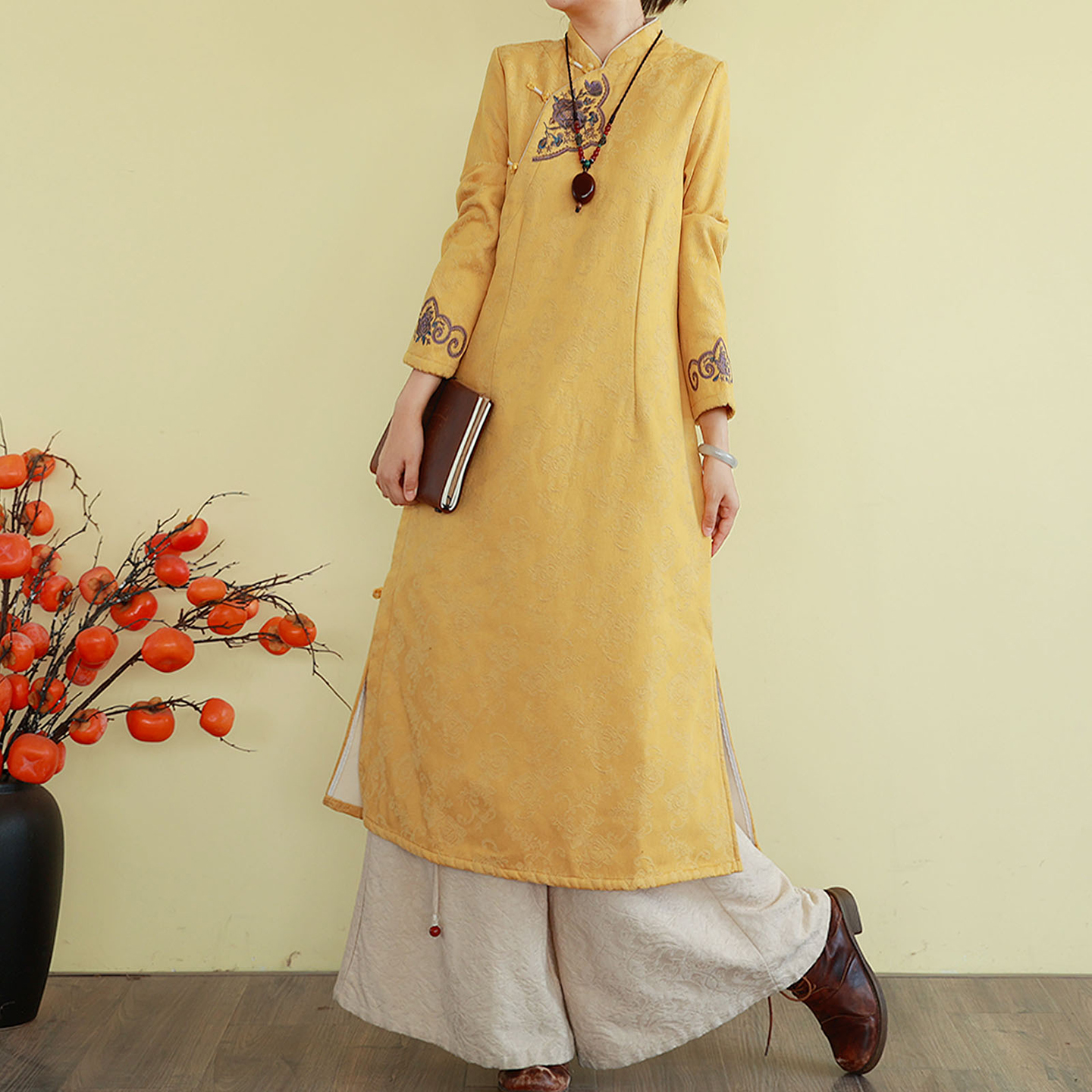 复古民族风棉麻加绒连衣裙冬季长款立领刺绣改良旗袍裙显瘦长裙子