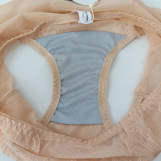 Breathable butt-lifting liquefied titanium lining for women's pants