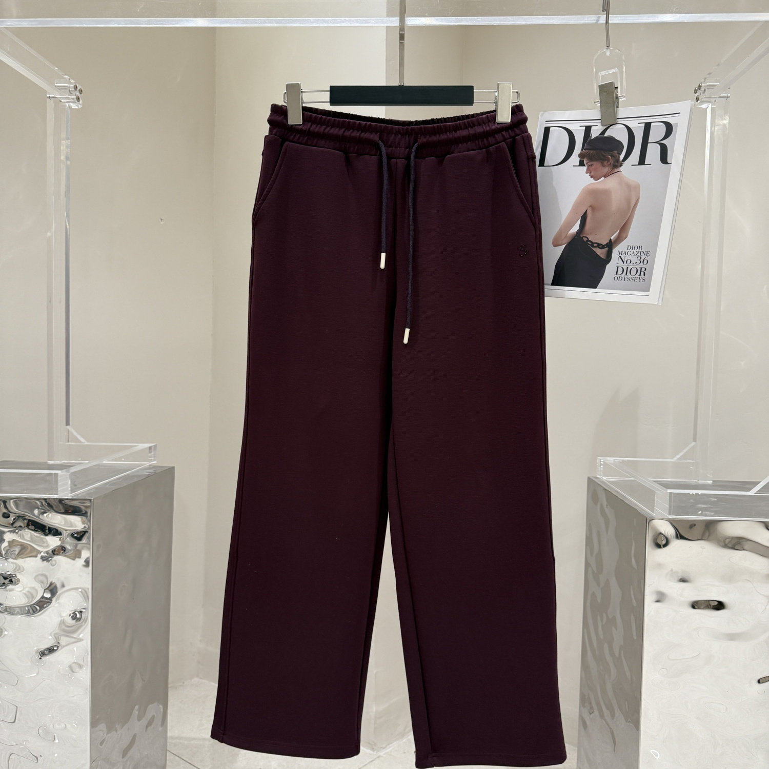 2025秋季新款端庄大气妈妈中年气质时尚母亲婆婆休闲运动卫衣套装,淘宝优惠券,粉丝福利购,淘宝优惠卷