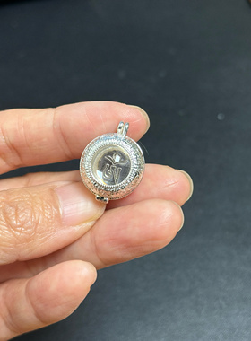 纯银中间法轮可转动925 时来运转嘎乌盒吊坠透明吊坠藏式民族风盒