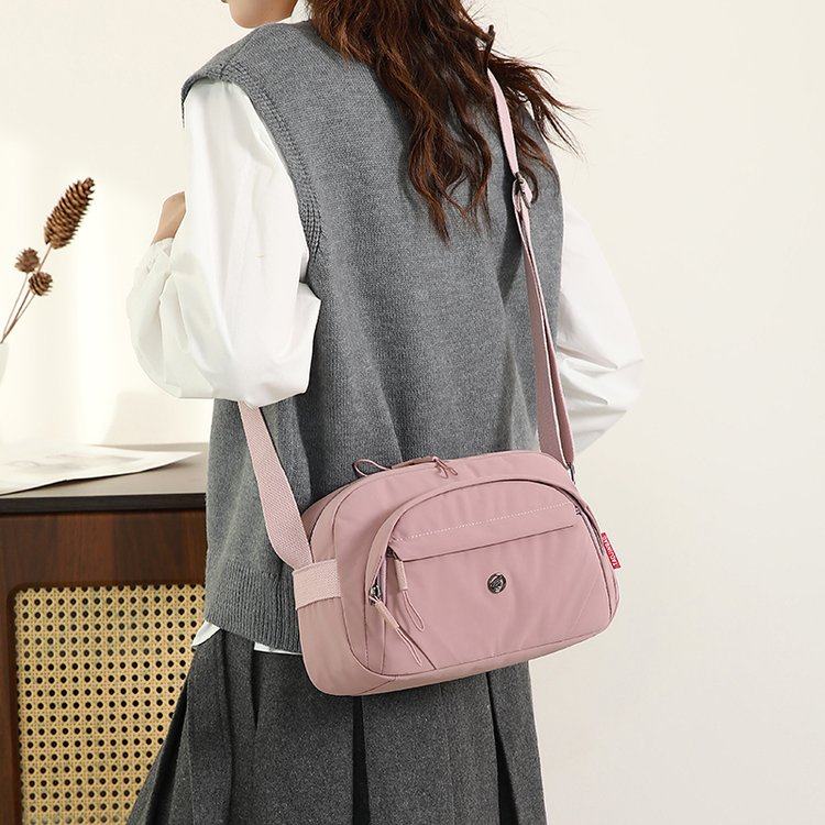 防水牛津布2025新款尼龙女装单肩斜挎包女士妈妈包帆布女包轻便,淘宝优惠券,粉丝福利购,淘宝优惠卷