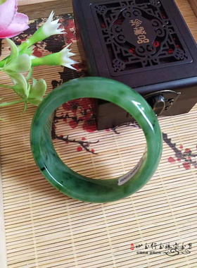 心玉行天然和田玉少女款节日礼物