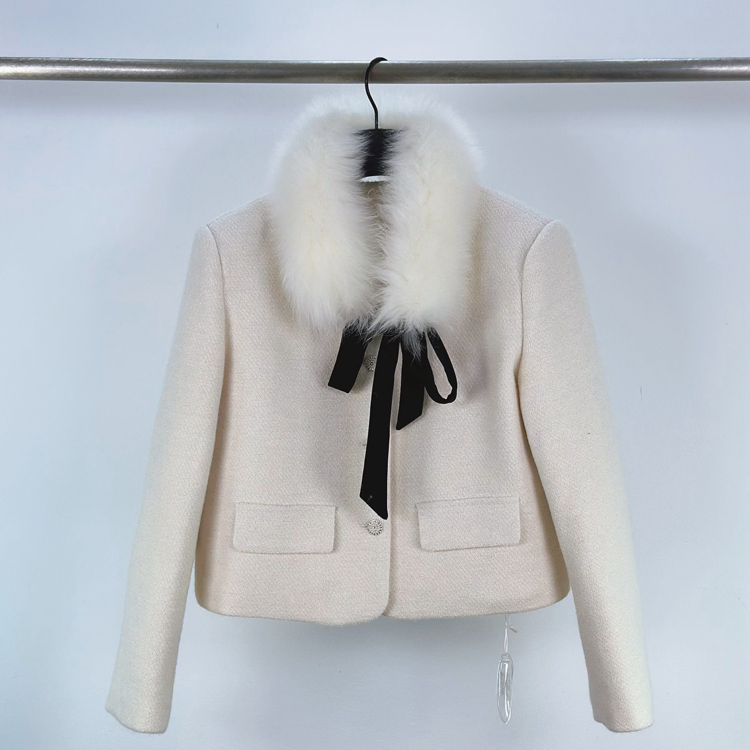 狐狸围脖红色小香风羽绒套装女轻奢气质喜庆毛呢外套半身裙两件套,淘宝优惠券,粉丝福利购,淘宝优惠卷