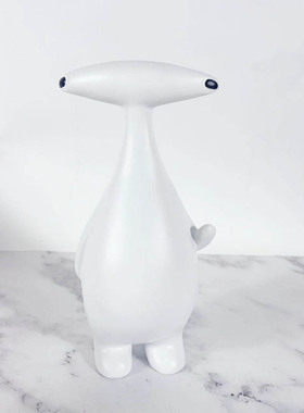 现代简约创意外星人物抽象卡通摆