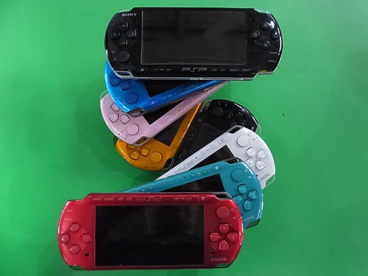 二手PSP3000索尼PSP3000游戏机 PSP2000 PSP1000怀旧掌机psp游戏-图2