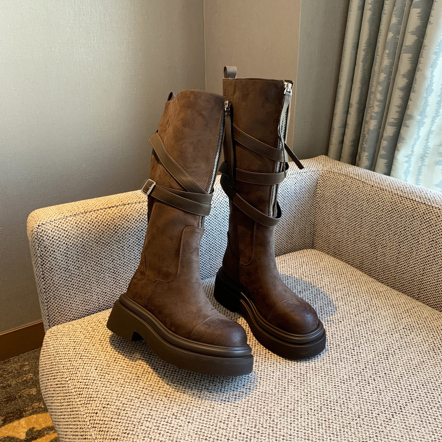 【TFM】欧美时尚皮带扣复古前拉链厚底高筒靴子女加绒长靴骑士靴,淘宝优惠券,粉丝福利购,淘宝优惠卷