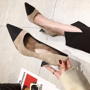 小清新百搭粗跟尖头单鞋