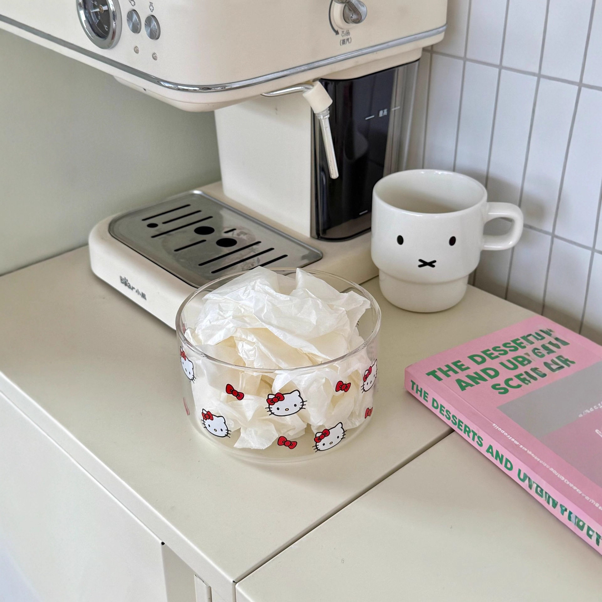 可爱卡通KT猫玻璃碗韩式ins沙拉碗耐高温汤碗可微波炉加热米饭碗