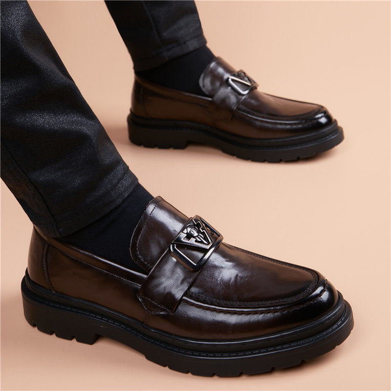 休闲皮鞋男商务正装真皮2024新款潮流百搭男鞋英伦青年一脚蹬鞋子,淘宝优惠券,粉丝福利购,淘宝优惠卷