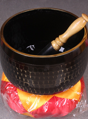 台湾黑色寺院大殿引磬佛具