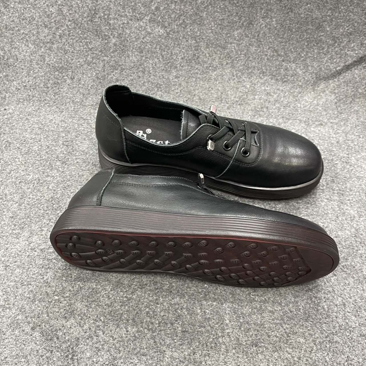 真皮软底妈妈鞋女鞋春秋新款中年单鞋平底休闲皮鞋舒适软底女单鞋,淘宝优惠券,粉丝福利购,淘宝优惠卷