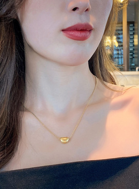 钛钢豆豆小众设计感锁骨链