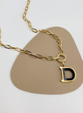 韩国时尚D字母吊坠钛钢链条