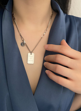 流行小众钛钢不掉色长方形项链女