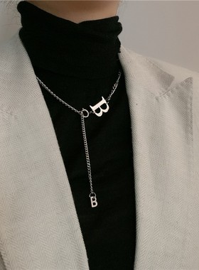 字母B项链轻奢风嘻哈时尚