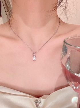 S925纯银项链清新甜冷美人灵气水滴锆石轻奢高端小众级感锁骨颈链