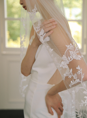 刺绣蕾丝复古婚礼头纱yesdress