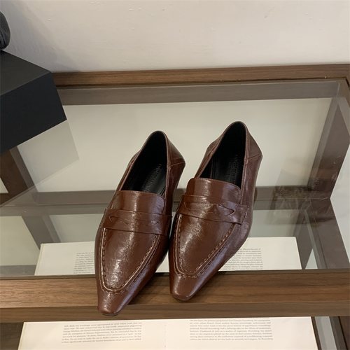 2025年春季法式复古韩版尖头低跟单鞋女通勤一脚蹬气质小皮鞋 - 图0