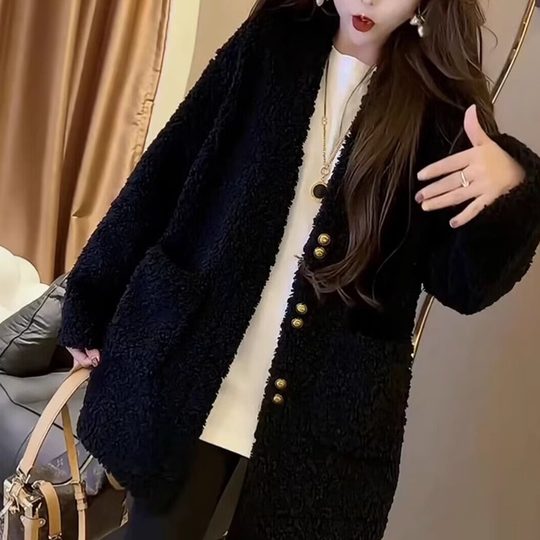 欧洲站网红爆款轻奢气质减龄女士宽松韩版中长款羊羔毛保暖外套潮