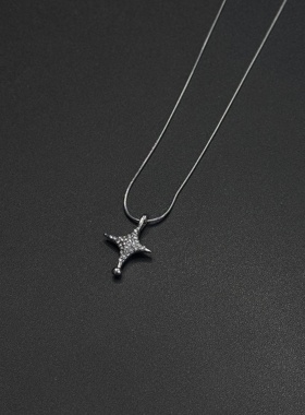 小众设计感新款时尚十字架吊坠项链冷淡风百搭锁骨链R30403