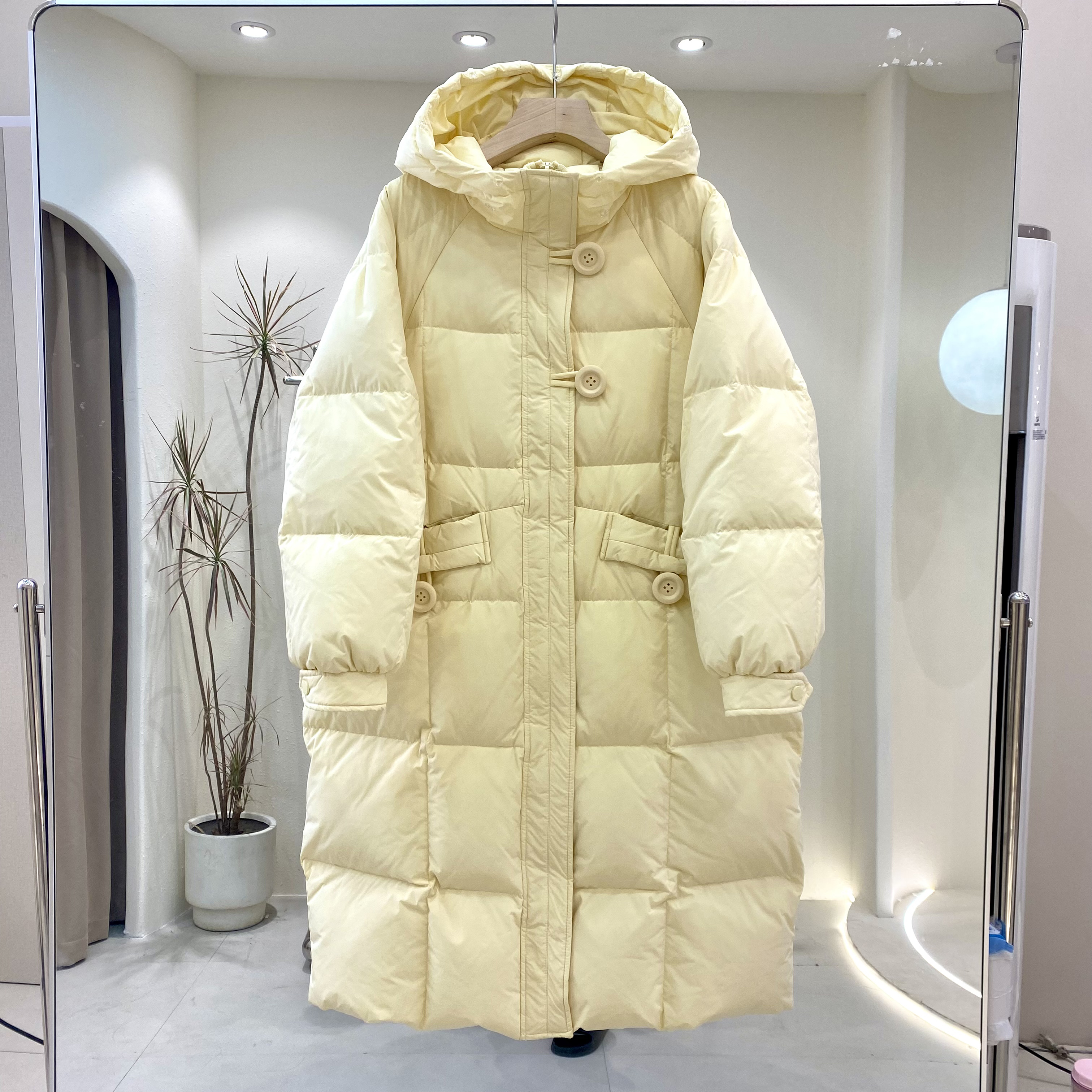 反季清仓羽绒服女小众设计感中长款时尚加厚宽松显瘦连帽冬季外套