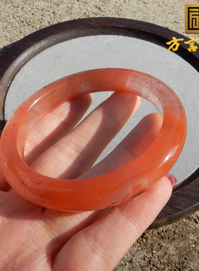 四川凉山冰飘南红玛瑙54mm手镯