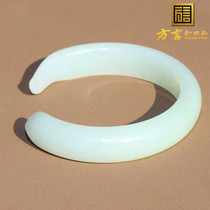 Dialect and Tian jade treasures Qinghai Old pit material warm and smooth oil moisturizing fine white jade inner diameter 55mm Ladies bracelet D