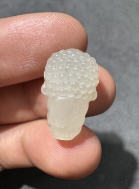 美哭方言和田玉老坑青海料高冰起荧光带猫眼白玉宝宝佛12mm三通S