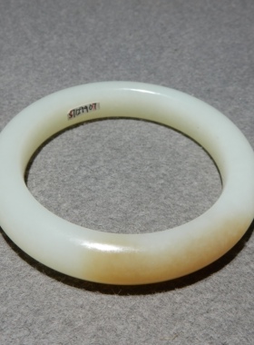 方言且末料糖白玉油润手镯