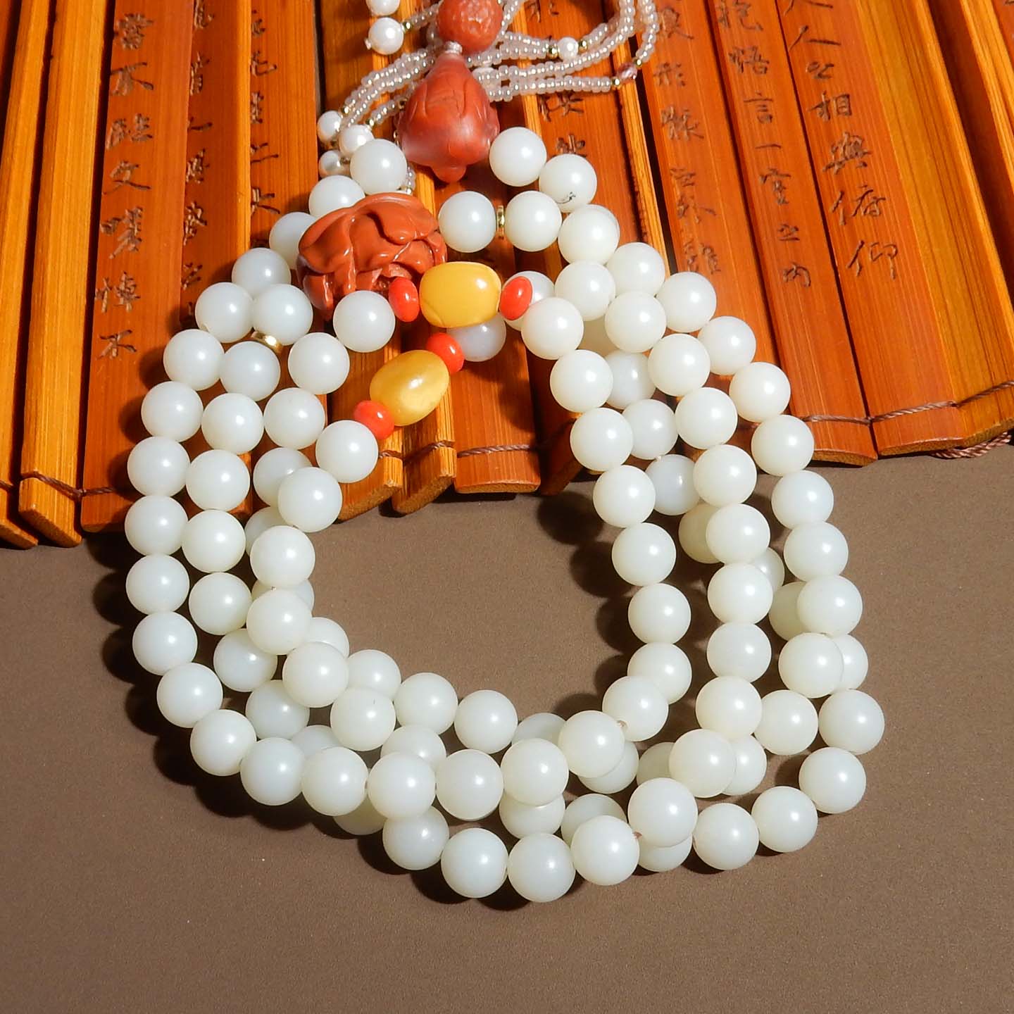 方言品牌和田玉佩戴级新疆且末料白玉卡8mm圆珠项链多圈手串s2 - 图1