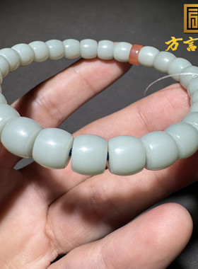 重磅方言和田玉精品罕见老坑俄罗斯夹层料粉青无结构老型珠手串S
