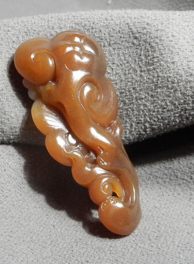 精品方言和田玉推荐新疆高油糯且末料老红糖俏雕吉祥如意吊坠X3