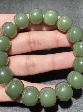 高品质方言和田玉老熟新疆沙枣青精美油润细腻14mm老型珠手串S