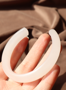 金丝玉天山翠白月光55mm开口手镯