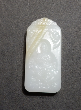 方言精品和田玉特色新疆且末料油性十足俏色糖白玉观音吊坠挂件h2