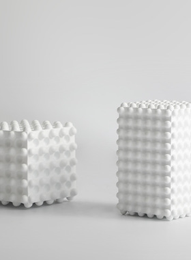 北欧风白色方形凹凸售楼处摆件