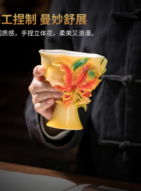 非遗手工陶瓷花百合高脚水杯