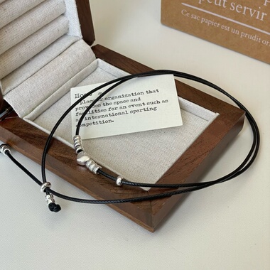 S925纯银爱心黑绳抽拉项链简约百搭时尚叠戴气质锁骨链ins毛衣链