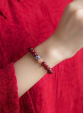 天然原矿朱砂手串静心莲女