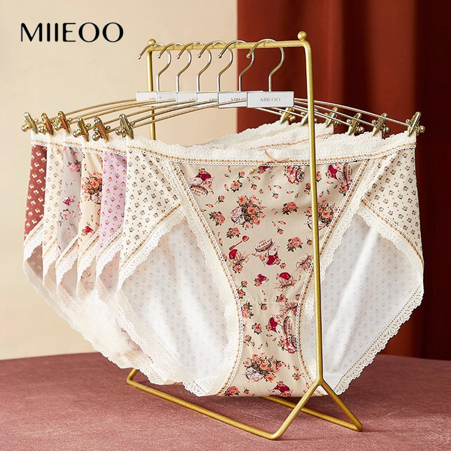 秘语内裤女新款抗菌无痕蕾丝花边碎花中腰轻薄性感高开叉三角短裤,淘宝优惠券,粉丝福利购,淘宝优惠卷